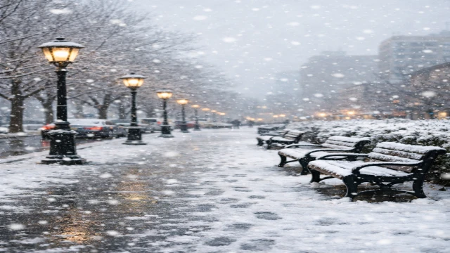 Malatya Güne Karla Uyandı: Soğuk Hava Hafta Sonuna Kadar Sürecek